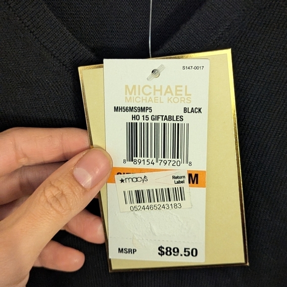 New with Tags Michael Michael Kors Black Fringe Knit Poncho Size Small/ Medium - Picture 3 of 9